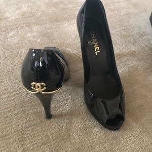 Chanel pumps